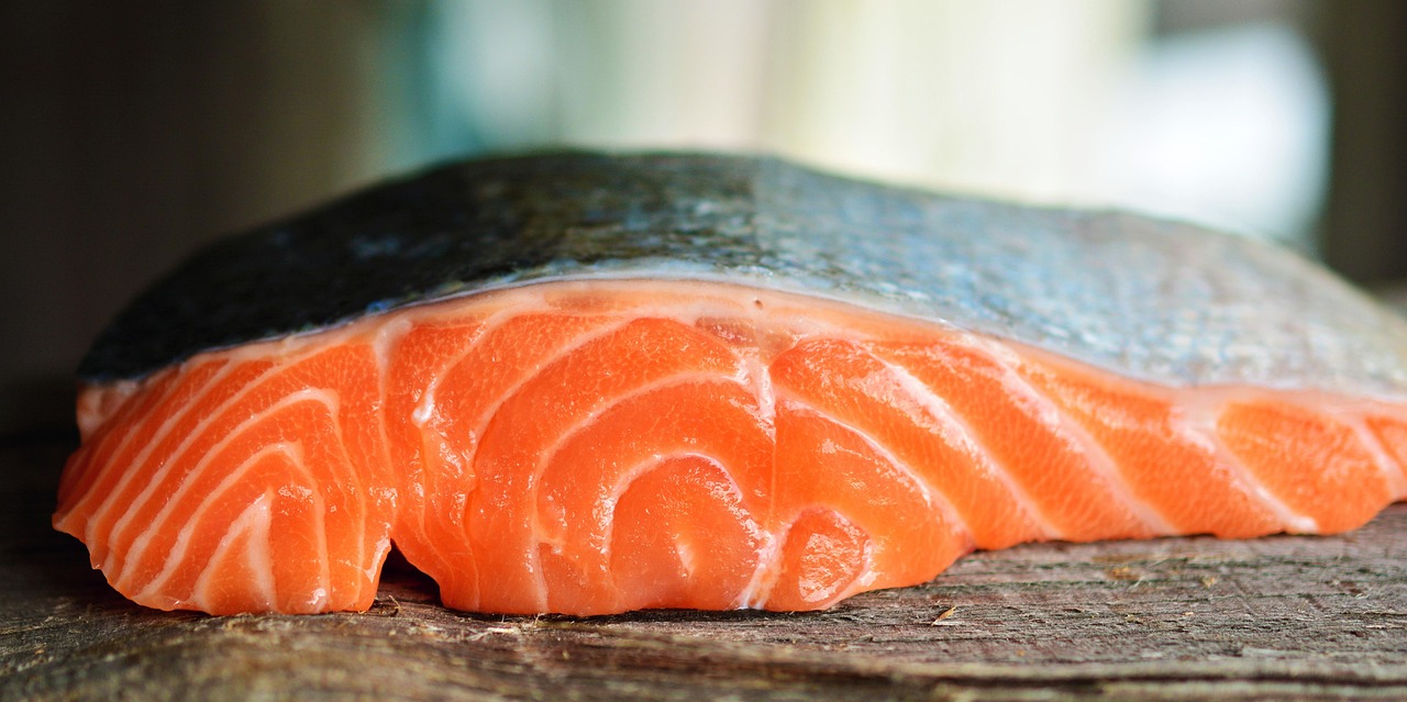 menu-01 salmon, fish, seafood, silver skin, food, healthy, fresh, nourishment, meal, cook, prepare, nature, nutrient